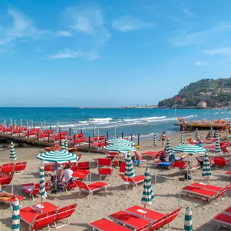 Апартаменты Mansarda Elisabetta By Interhome Диано-Марина